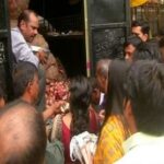 इस सरकार ने 22 रुपये किलो प्याज बेचना शुरू किया, लग गई लंबी-लंबी लाइनें