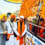 श्री गुरुनानक देव जी के प्रकाशोत्सव पर बस्ती मिट्ठू से निकला विशाल नगर कीर्तन