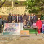 बेटी नव्या की याद में सांपला परिवार ने गवर्नमेंट सीनियर सेकेंडरी स्कूल को दिए 16 ग्रीन बोर्ड