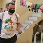 एक नूर वेलफेयर सोसाइटी ने त्रिमूर्ति बलिदान दिवस पर किया इलाके में सैनिटाइजर