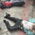 ट्रक की चपेट में आने से ने एक बाइक सवार युवक की मौके पर ही मौत