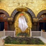जाने शिरडी में  मात्र दस दिनों में ही साईंबाबा मंदिर में  कितना चढ़ा चढ़ावा
