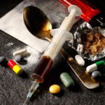 पुलिस ने फिर की रेड, बड़ी मात्रा में नशीली दवाएं बरामद